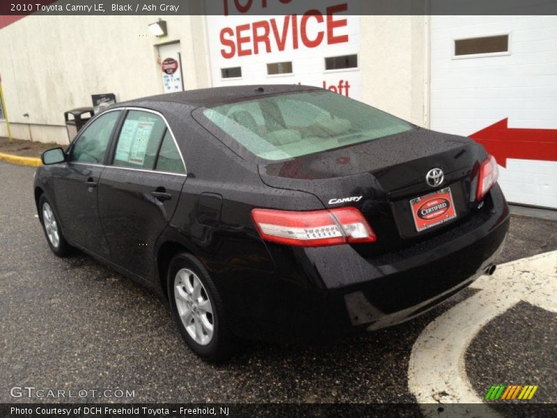 Black / Ash Gray 2010 Toyota Camry LE