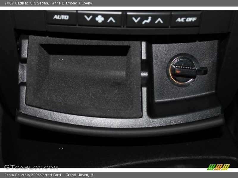 White Diamond / Ebony 2007 Cadillac CTS Sedan
