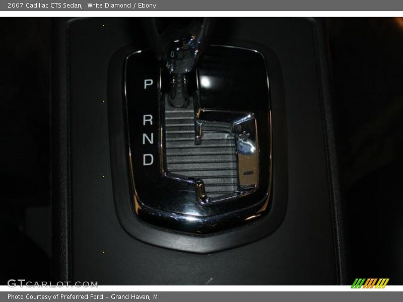 White Diamond / Ebony 2007 Cadillac CTS Sedan