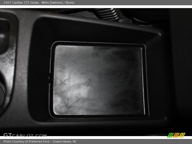 White Diamond / Ebony 2007 Cadillac CTS Sedan