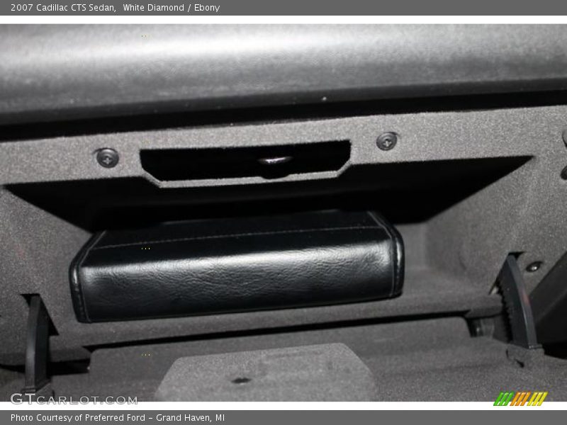 White Diamond / Ebony 2007 Cadillac CTS Sedan