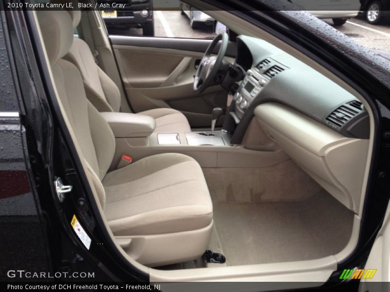 Black / Ash Gray 2010 Toyota Camry LE