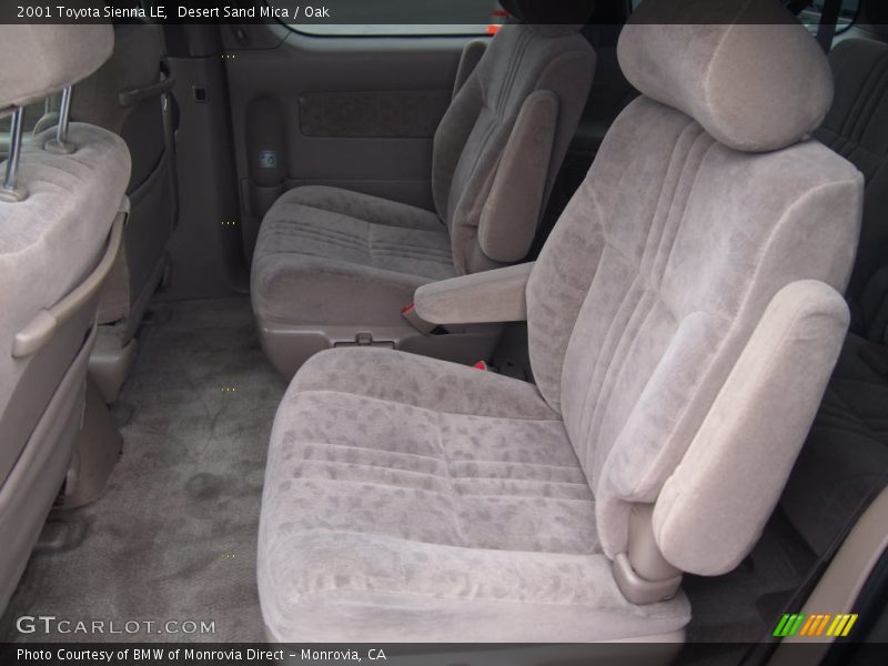 Desert Sand Mica / Oak 2001 Toyota Sienna LE