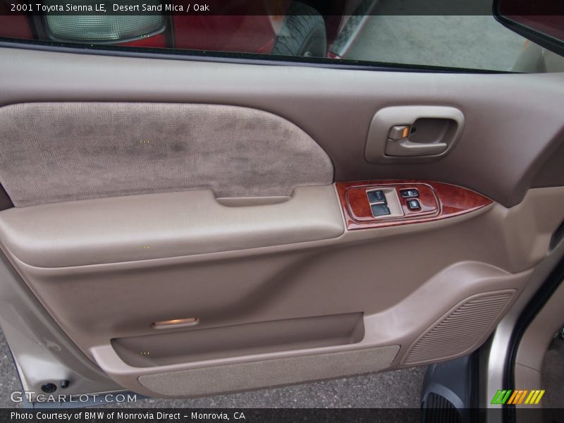 Desert Sand Mica / Oak 2001 Toyota Sienna LE