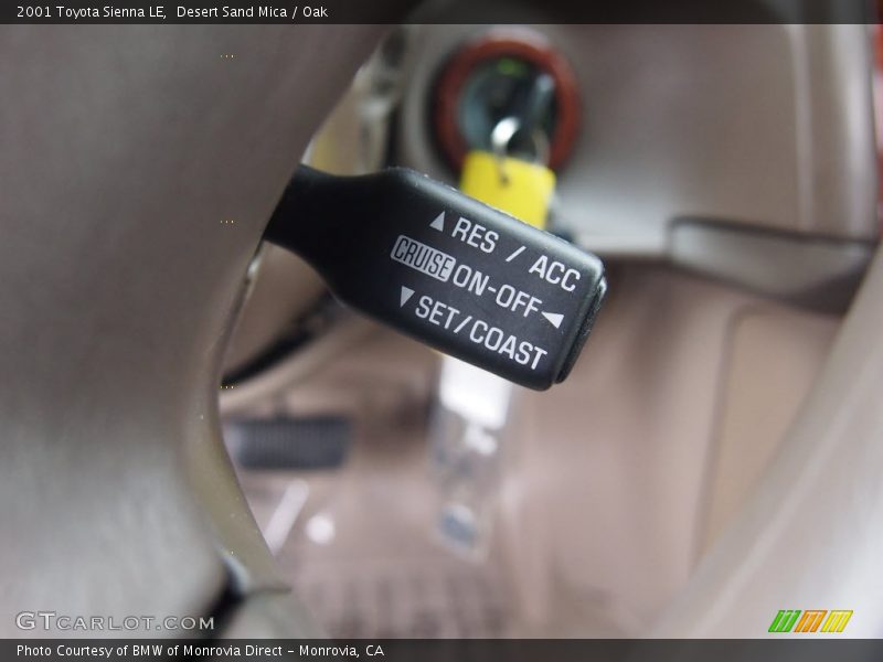 Desert Sand Mica / Oak 2001 Toyota Sienna LE