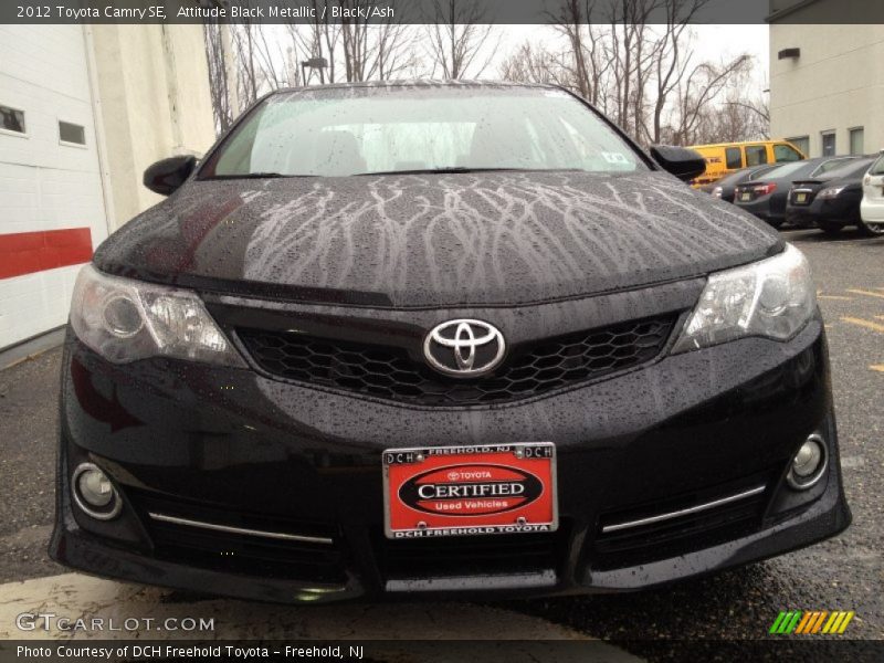 Attitude Black Metallic / Black/Ash 2012 Toyota Camry SE