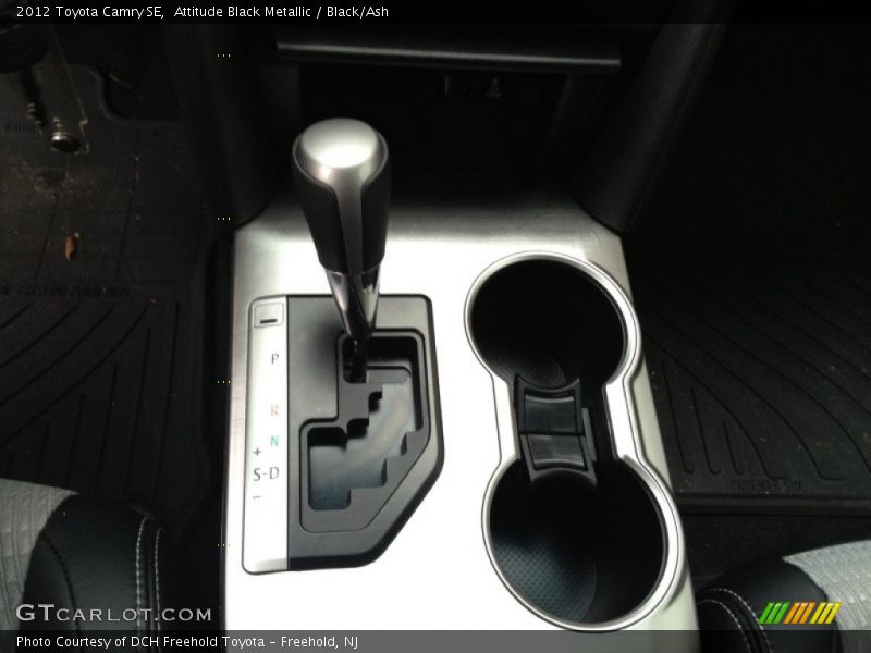 Attitude Black Metallic / Black/Ash 2012 Toyota Camry SE