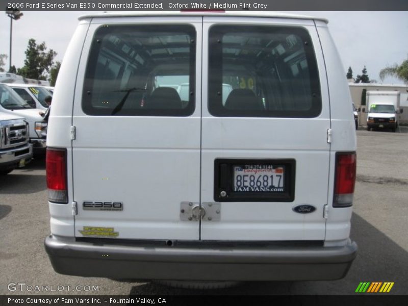 Oxford White / Medium Flint Grey 2006 Ford E Series Van E350 Commercial Extended