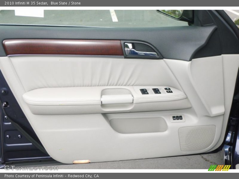 Door Panel of 2010 M 35 Sedan