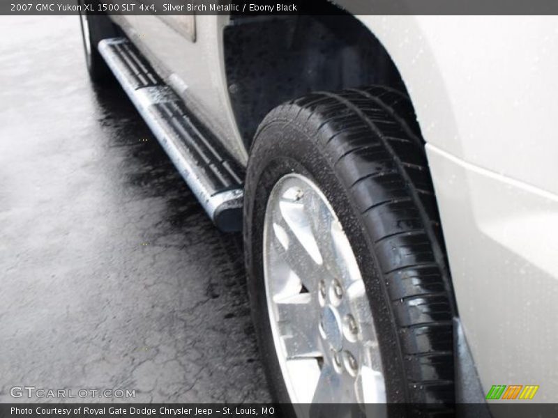 Silver Birch Metallic / Ebony Black 2007 GMC Yukon XL 1500 SLT 4x4