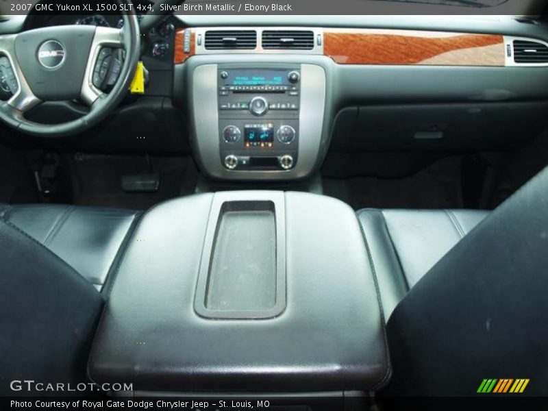 Silver Birch Metallic / Ebony Black 2007 GMC Yukon XL 1500 SLT 4x4