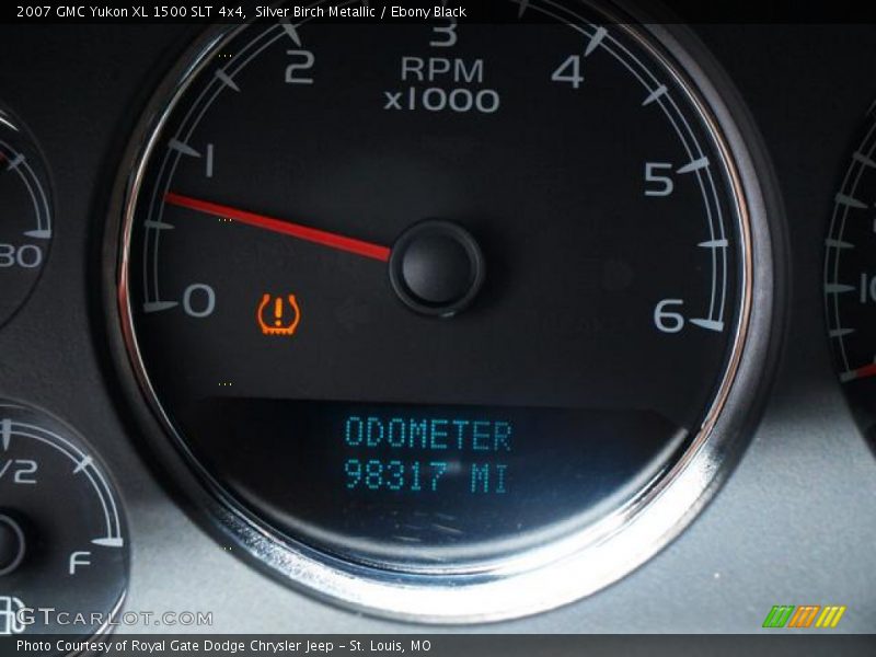 Silver Birch Metallic / Ebony Black 2007 GMC Yukon XL 1500 SLT 4x4