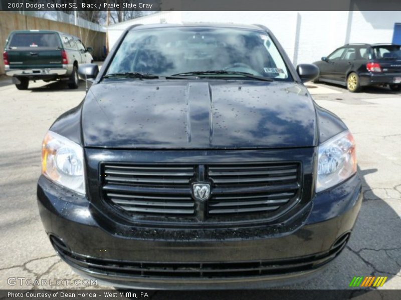 Black / Pastel Slate Gray 2007 Dodge Caliber SE
