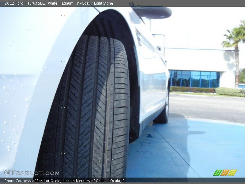 White Platinum Tri-Coat / Light Stone 2012 Ford Taurus SEL