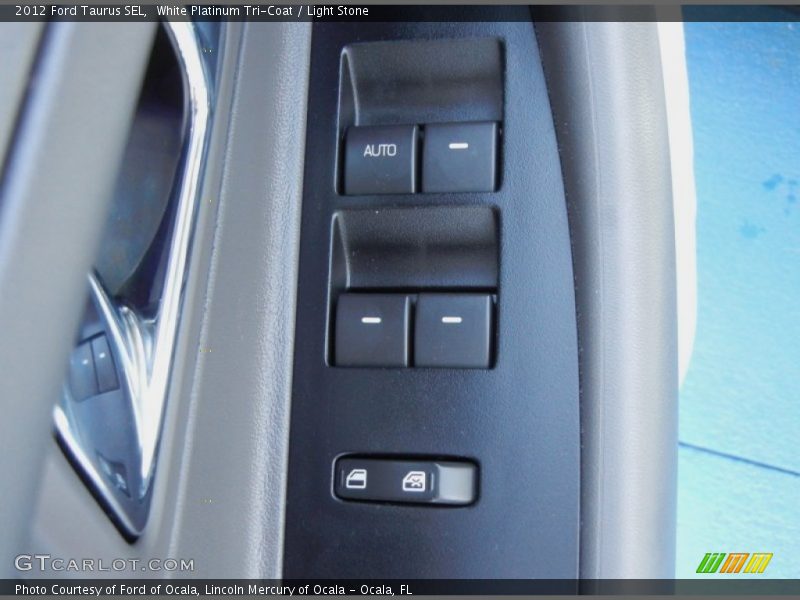 White Platinum Tri-Coat / Light Stone 2012 Ford Taurus SEL