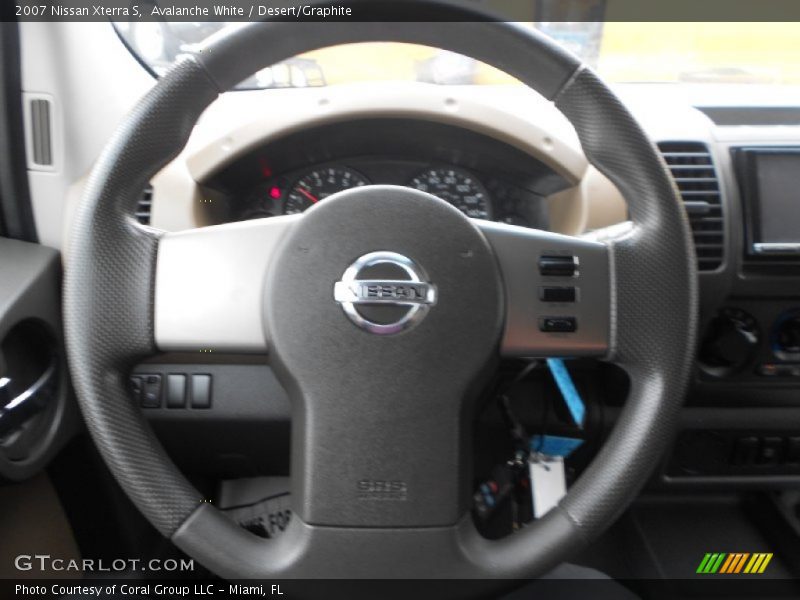 Avalanche White / Desert/Graphite 2007 Nissan Xterra S