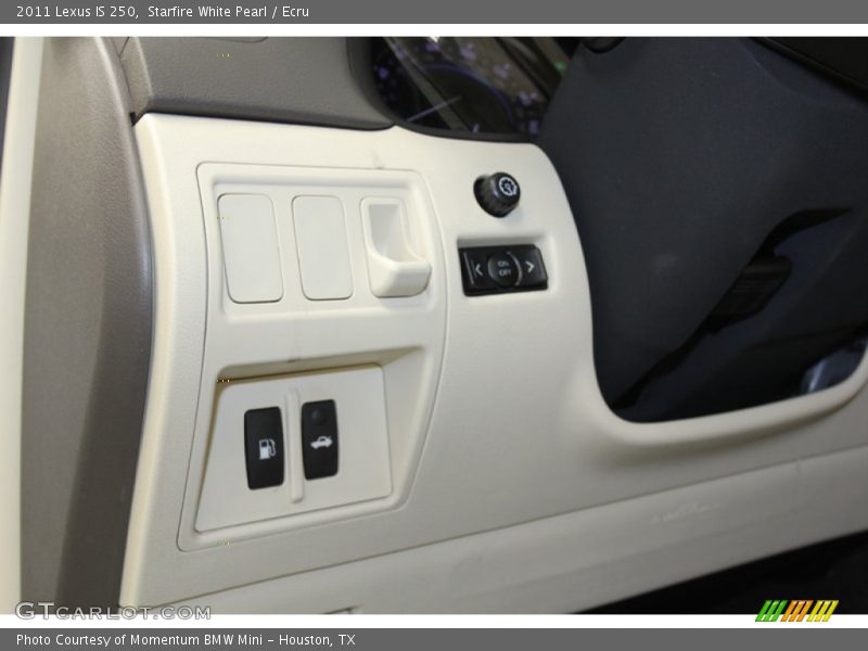 Starfire White Pearl / Ecru 2011 Lexus IS 250