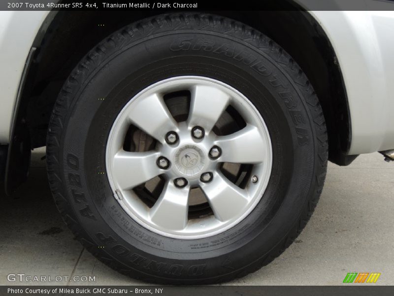 Titanium Metallic / Dark Charcoal 2007 Toyota 4Runner SR5 4x4