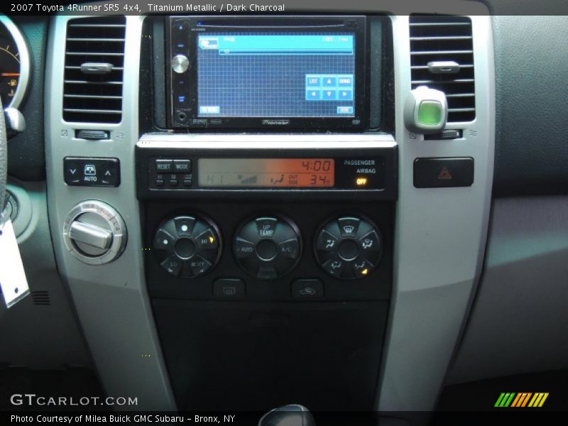 Titanium Metallic / Dark Charcoal 2007 Toyota 4Runner SR5 4x4