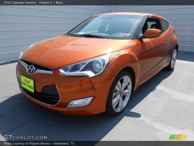 Vitamin C / Black 2013 Hyundai Veloster