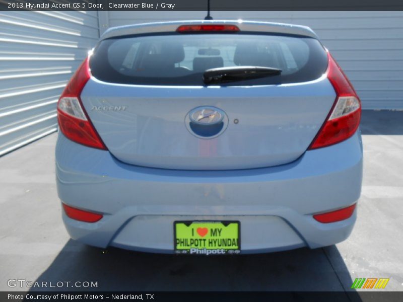Clearwater Blue / Gray 2013 Hyundai Accent GS 5 Door