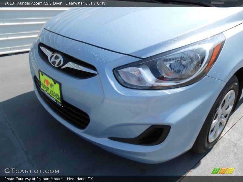 Clearwater Blue / Gray 2013 Hyundai Accent GS 5 Door