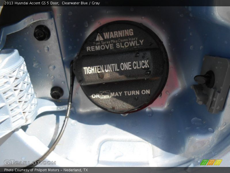 Clearwater Blue / Gray 2013 Hyundai Accent GS 5 Door