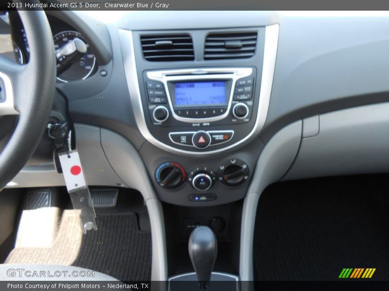 Clearwater Blue / Gray 2013 Hyundai Accent GS 5 Door