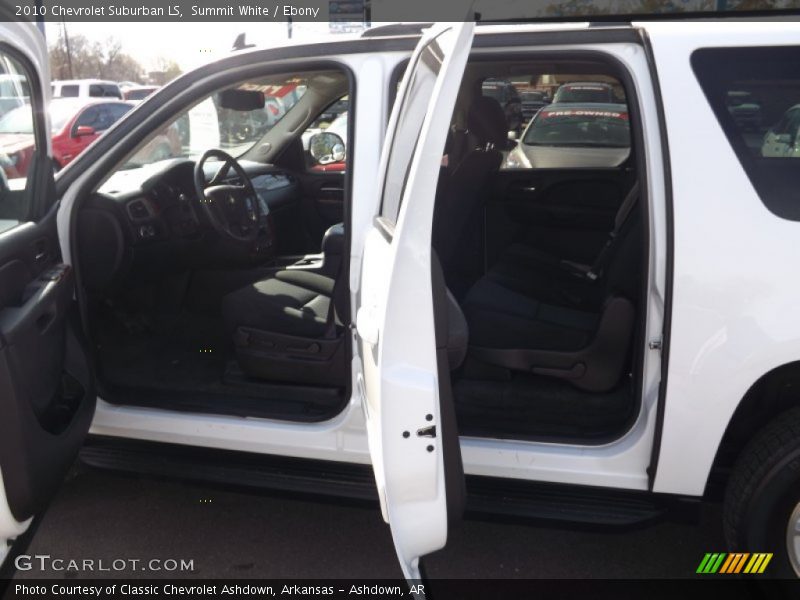 Summit White / Ebony 2010 Chevrolet Suburban LS