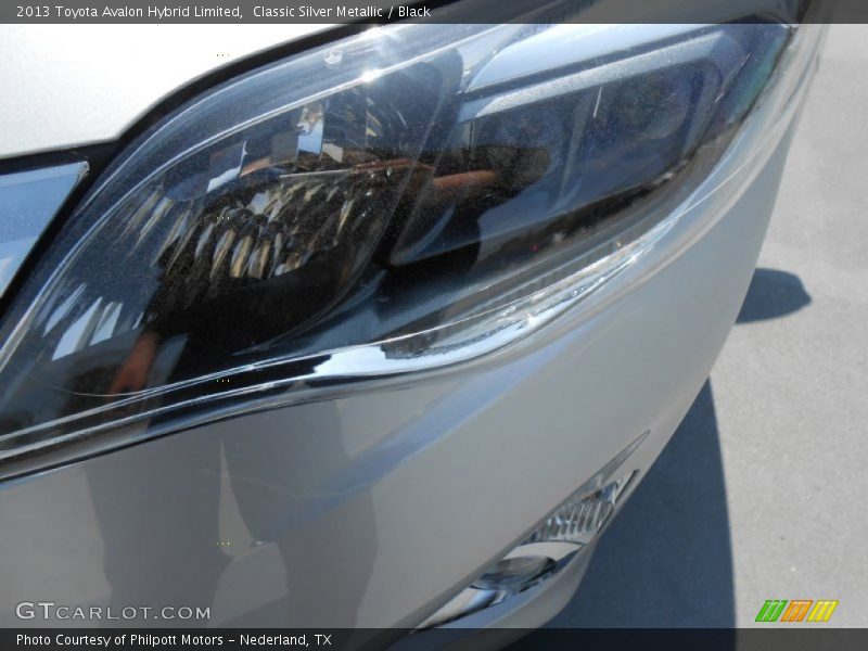 Classic Silver Metallic / Black 2013 Toyota Avalon Hybrid Limited