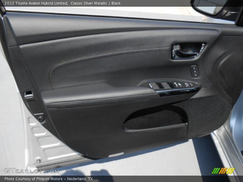 Classic Silver Metallic / Black 2013 Toyota Avalon Hybrid Limited