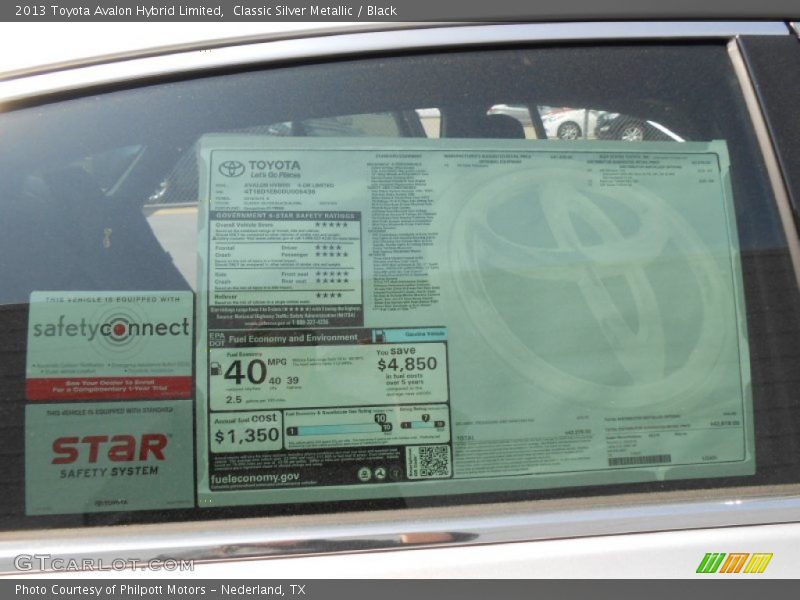 Classic Silver Metallic / Black 2013 Toyota Avalon Hybrid Limited