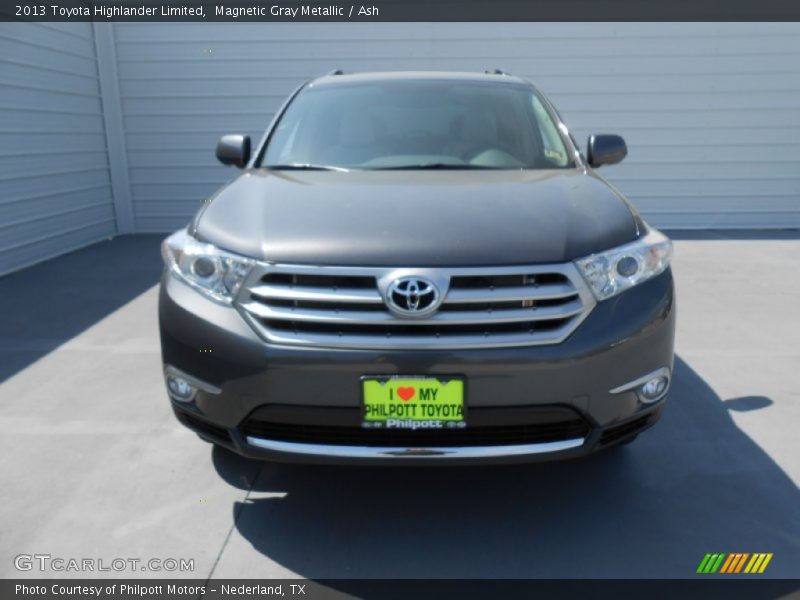 Magnetic Gray Metallic / Ash 2013 Toyota Highlander Limited