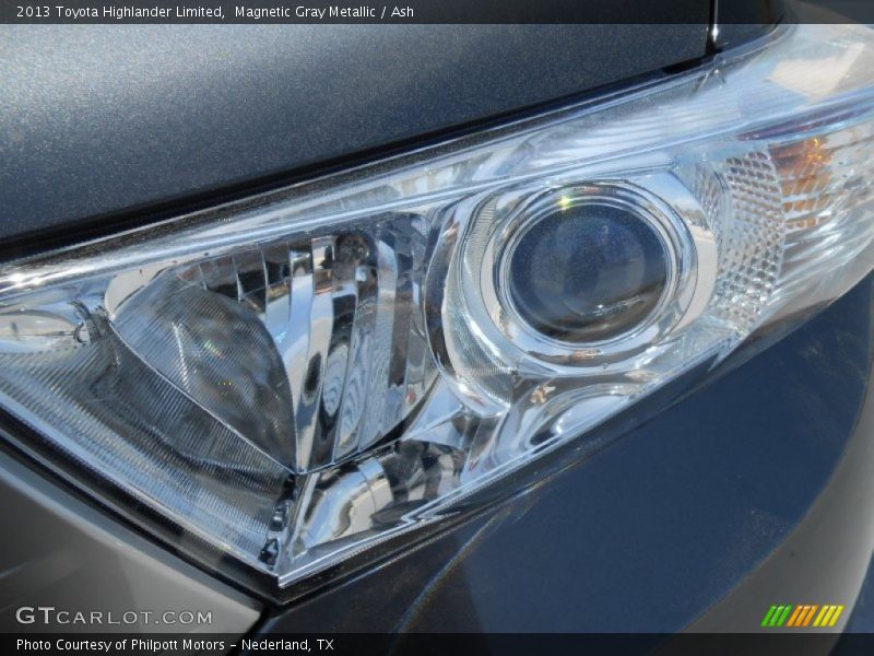 Magnetic Gray Metallic / Ash 2013 Toyota Highlander Limited