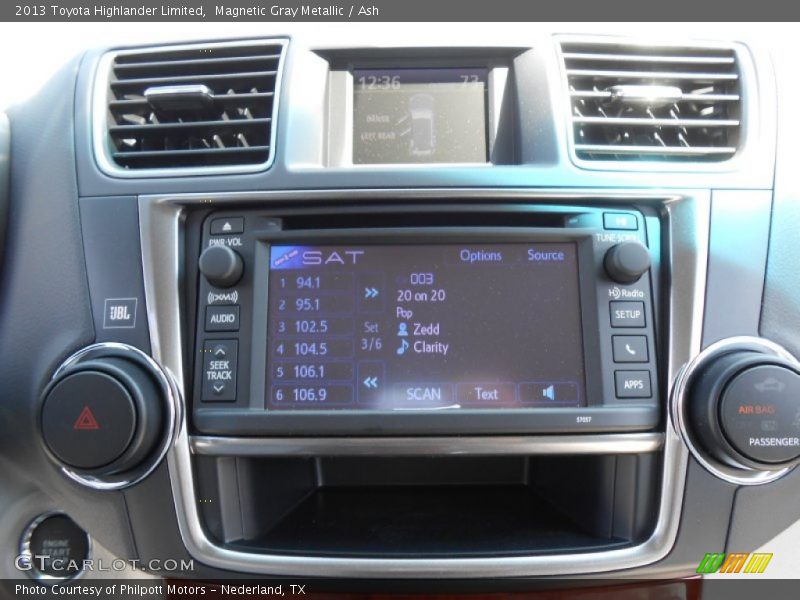 Magnetic Gray Metallic / Ash 2013 Toyota Highlander Limited