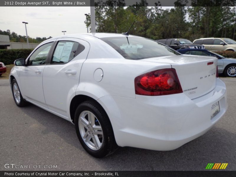 Bright White / Black 2012 Dodge Avenger SXT