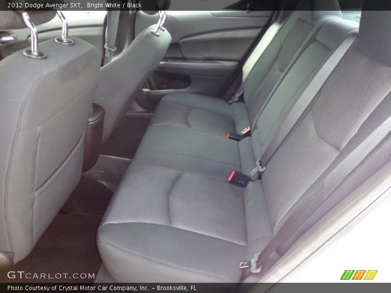 Bright White / Black 2012 Dodge Avenger SXT