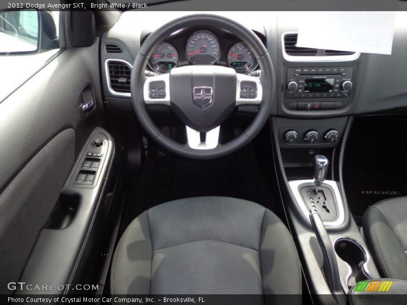 Bright White / Black 2012 Dodge Avenger SXT