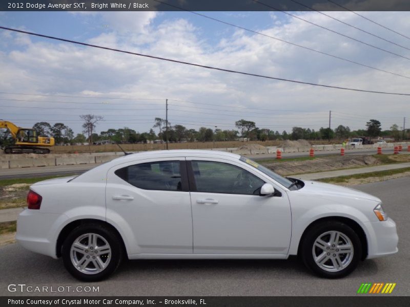 Bright White / Black 2012 Dodge Avenger SXT