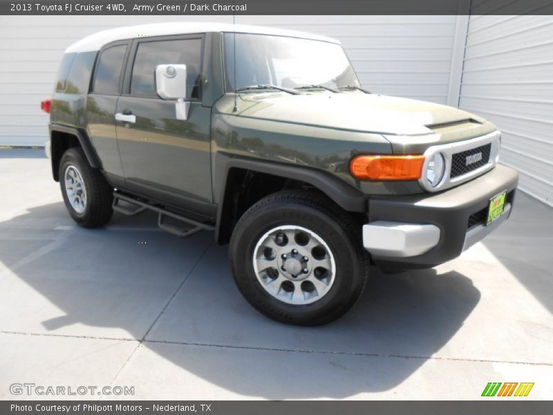Army Green / Dark Charcoal 2013 Toyota FJ Cruiser 4WD