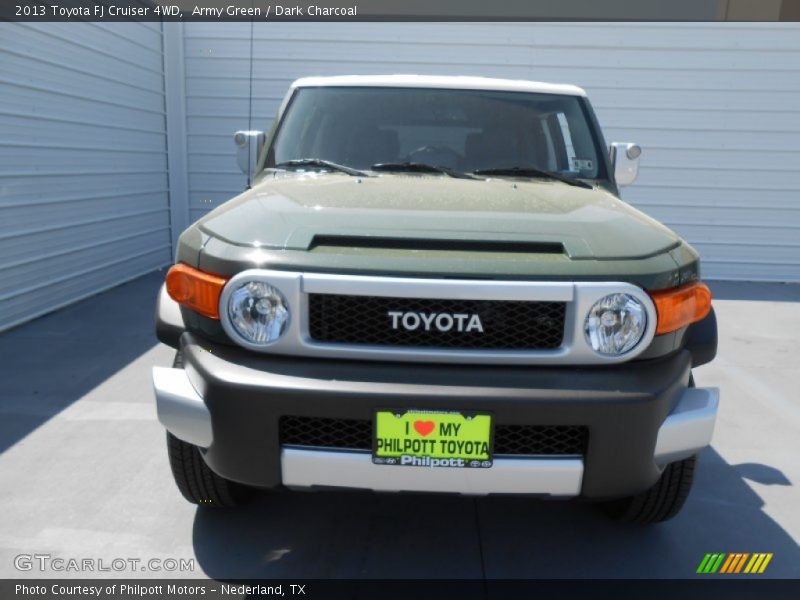 Army Green / Dark Charcoal 2013 Toyota FJ Cruiser 4WD
