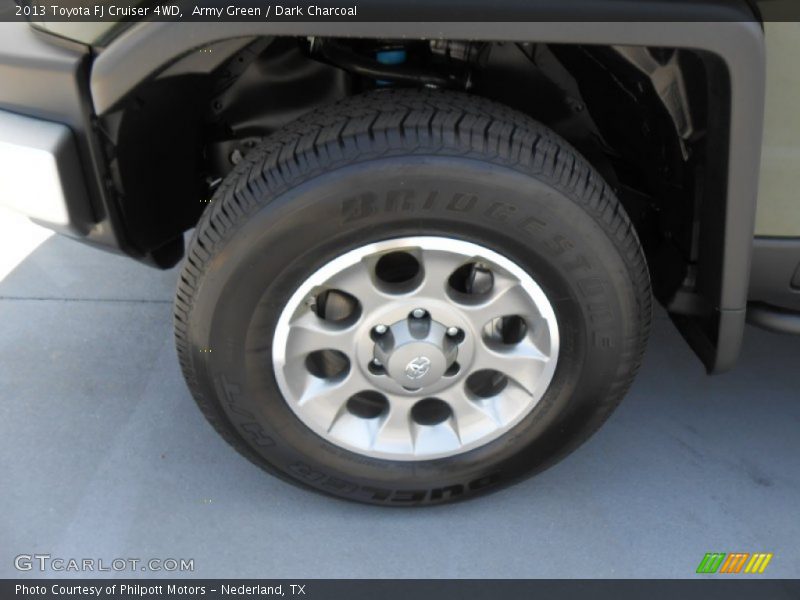 Army Green / Dark Charcoal 2013 Toyota FJ Cruiser 4WD