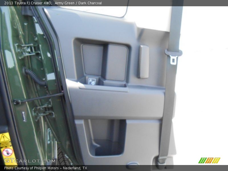 Army Green / Dark Charcoal 2013 Toyota FJ Cruiser 4WD