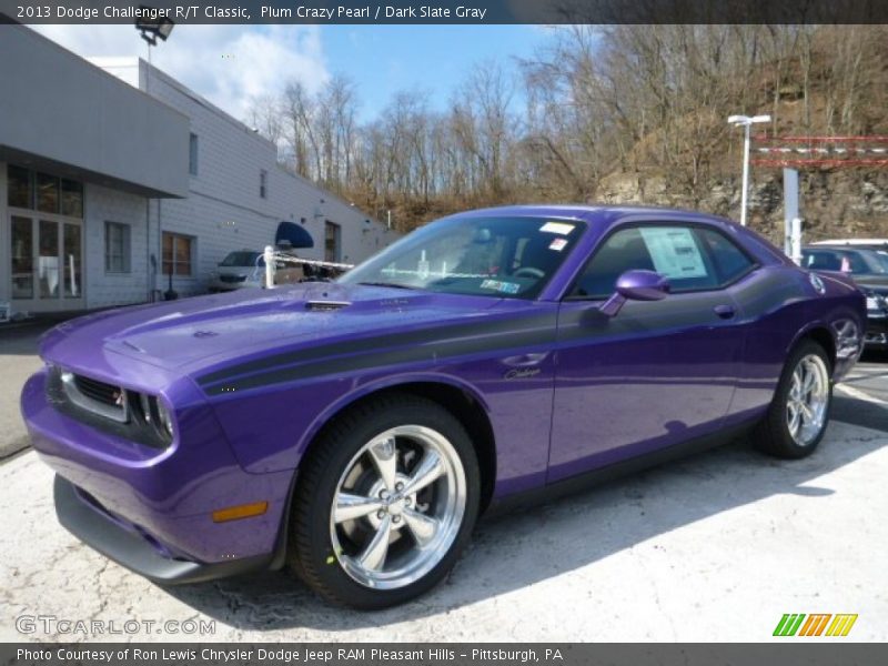 Front 3/4 View of 2013 Challenger R/T Classic