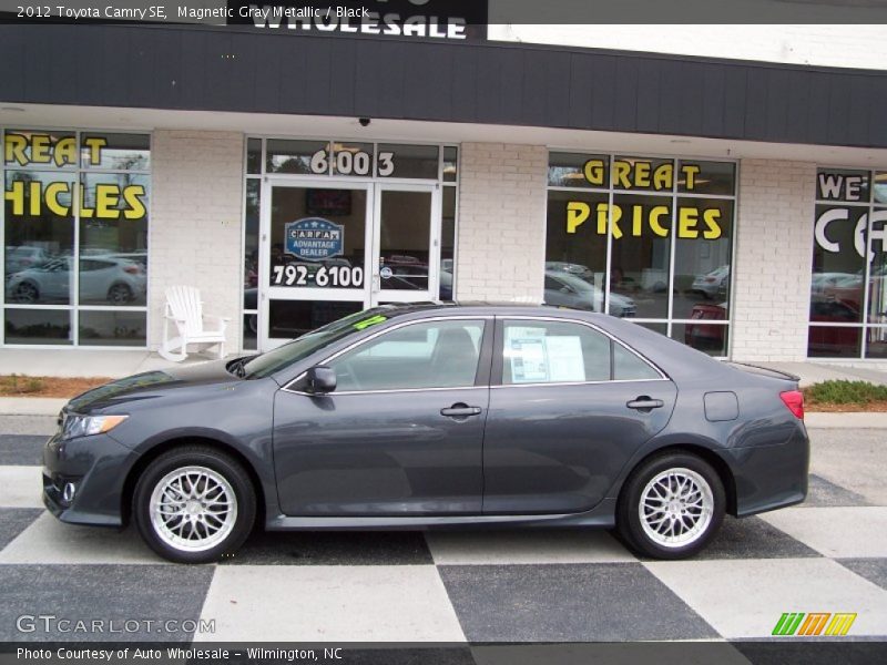 Magnetic Gray Metallic / Black 2012 Toyota Camry SE