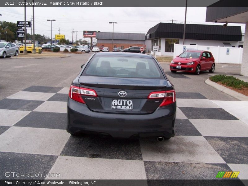 Magnetic Gray Metallic / Black 2012 Toyota Camry SE