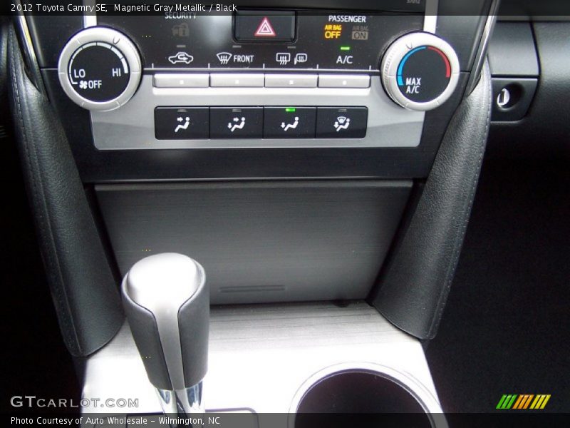 Magnetic Gray Metallic / Black 2012 Toyota Camry SE