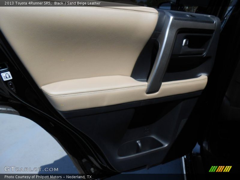 Black / Sand Beige Leather 2013 Toyota 4Runner SR5