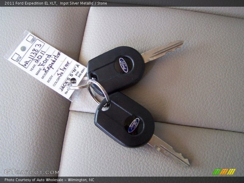 Ingot Silver Metallic / Stone 2011 Ford Expedition EL XLT
