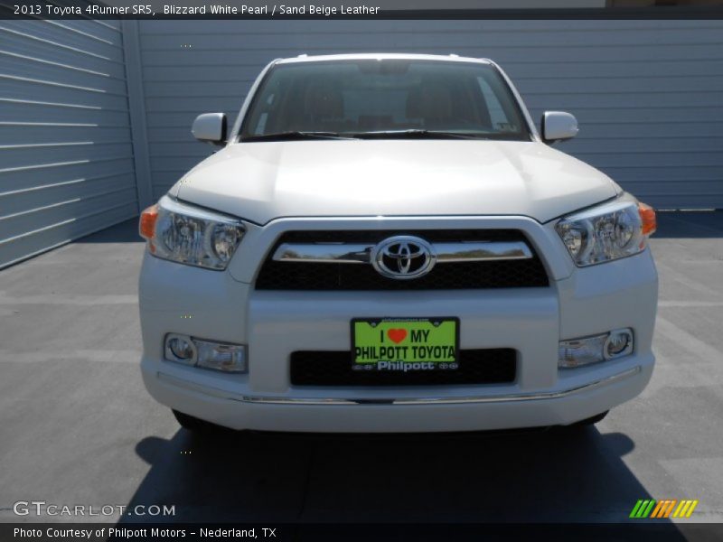 Blizzard White Pearl / Sand Beige Leather 2013 Toyota 4Runner SR5